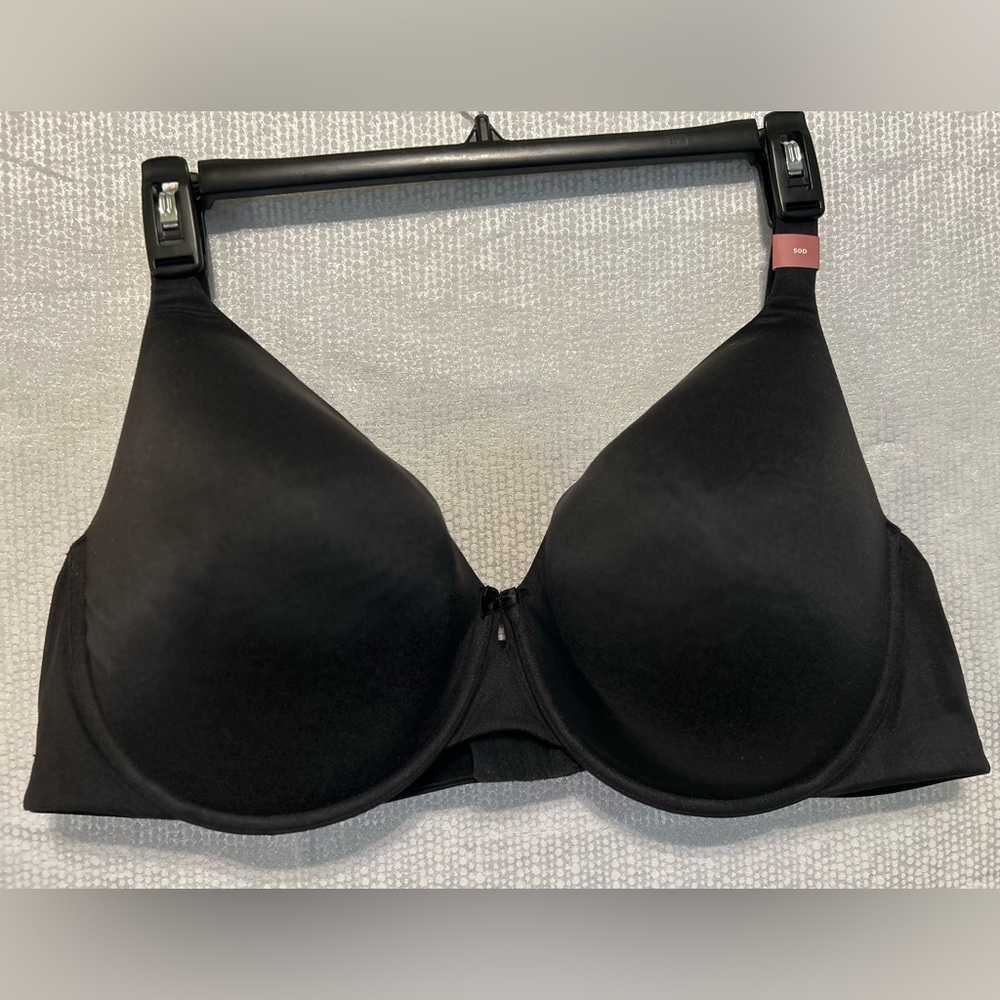 Cacique Back Smoothing Full Coverage 50D Lightly Lined Underwire NWT
